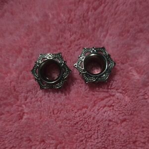 *Silver 0Gauge Plugs